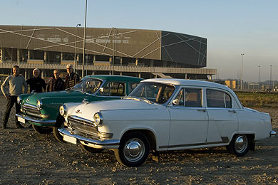 RETRO CAR IN LVIV