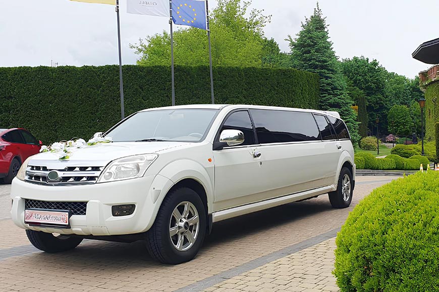 Лімузин на весілля