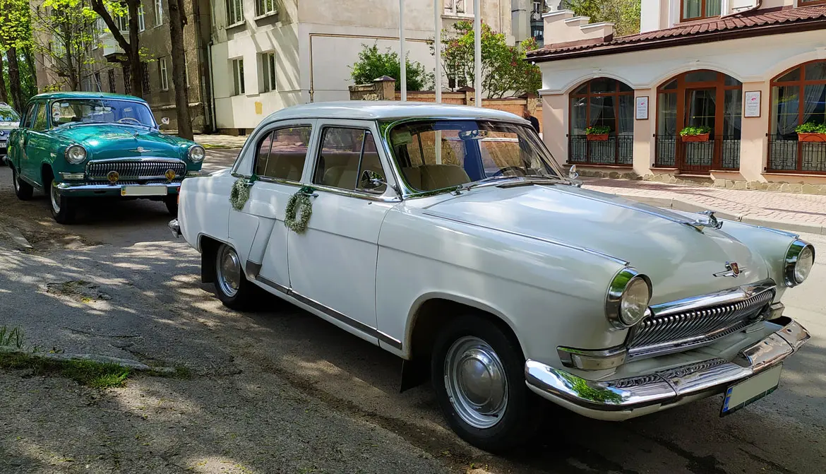 прокат ретро автомобілів